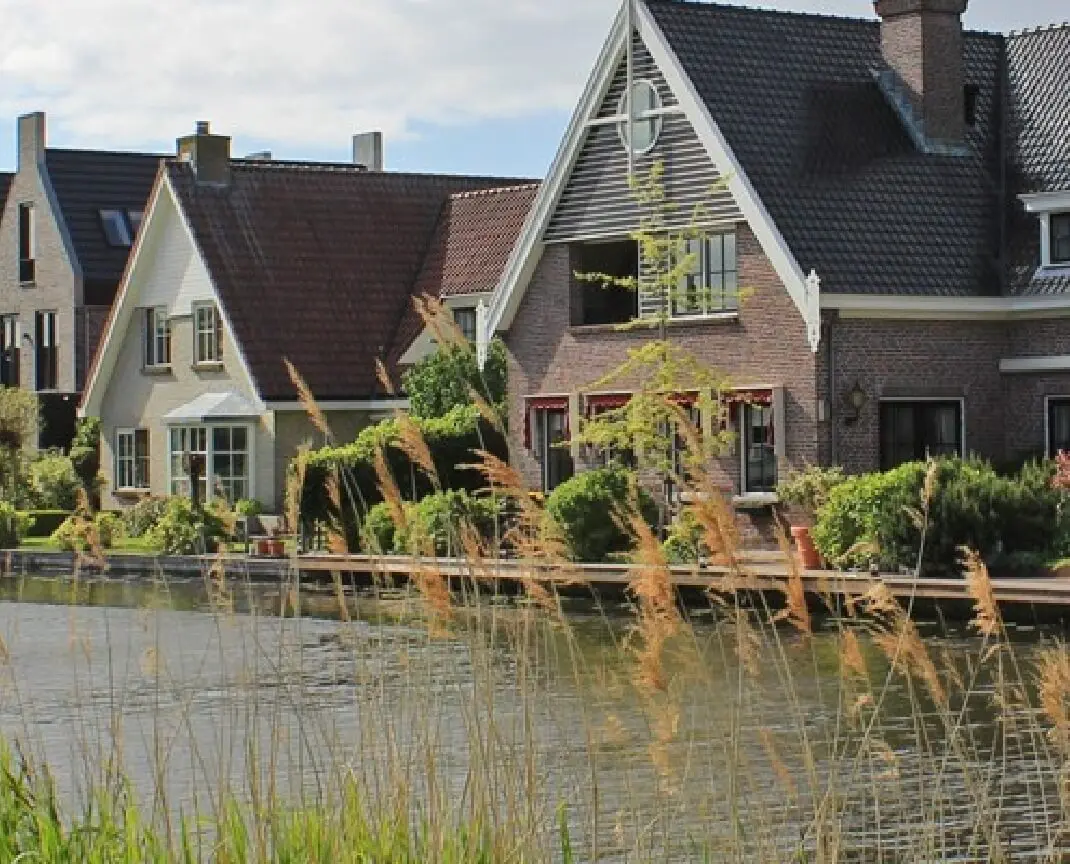 Woningen aan het water